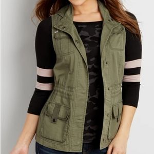 Maurices Cargo vest with hood